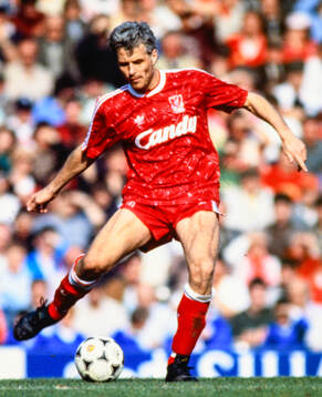 Football, England, Barclays League Division 1, Liverpool -