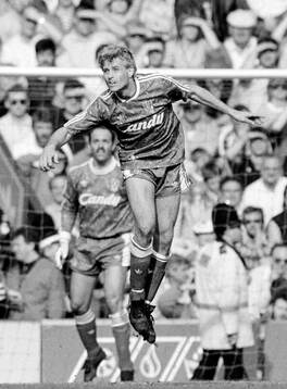 Football, England, Barclays League Division 1, Liverpool -
