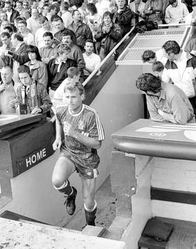 Football, England, Barclays League Division 1, Liverpool -