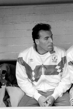 Football, England, Barclays League Division 1, Liverpool -