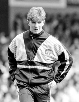 Football, Barclays League Division 1 1989-1990, Aston Villa
