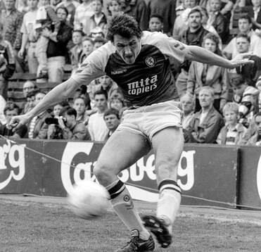 Football, Barclays League Division 1 1989-1990, Aston Villa