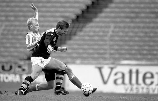 Klas Ingesson, Göteborg drar ner Kim Bergstrand, AIK
