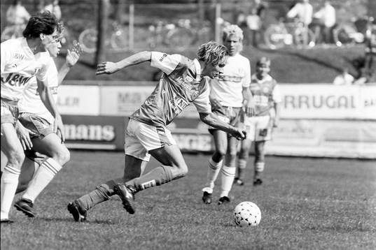 Peter Lind, Markaryd med bollen