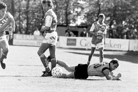 Bläddra bland fler bilder av Fotboll, Div 1 Södra, Mjällby - Oddevold, 1-2