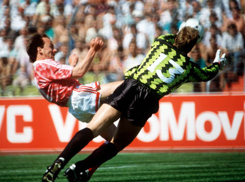 Igor Belanov, Sovjet och Chris Woods