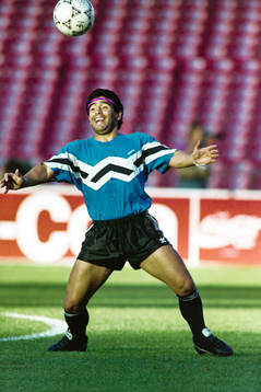 Diego Maradona på träningen
