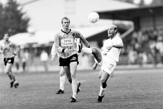 Thomas Sjöberg, Lund med bollen och hässleholms Peter