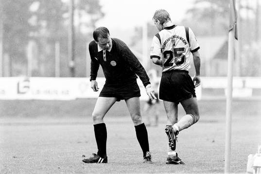 Sten Johanzon, Domare och Tony Frantz, Mjällby