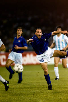 Italiens Salvatore Schillaci i skottagen