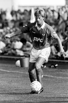 Stefan Schwarz
