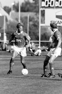 Stefan Schwarz