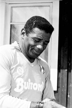 F.d boxningsvärldsmästaren Floyd Patterson på plats