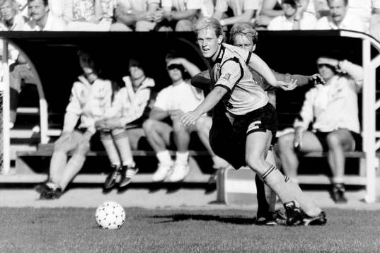 Mikael Holgersson, Mjällby med bollen