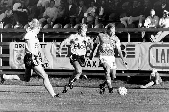 Bläddra bland fler bilder av Fotboll, Div 1 Södra, Markaryd - Elfsborg, 2-1