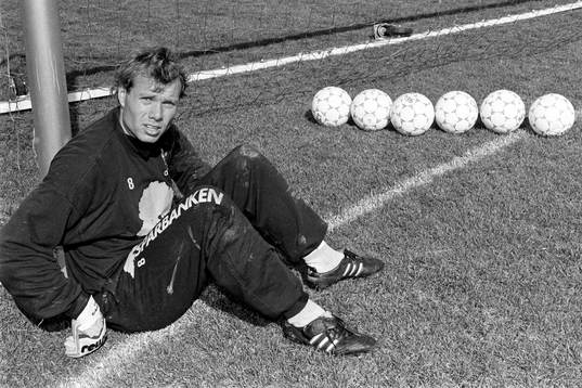 Lars Larsson, målvakt, Sverige