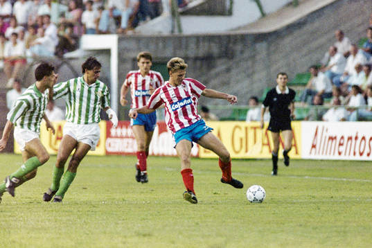 Joakim Nilsson, Sporting Gijon med bollen