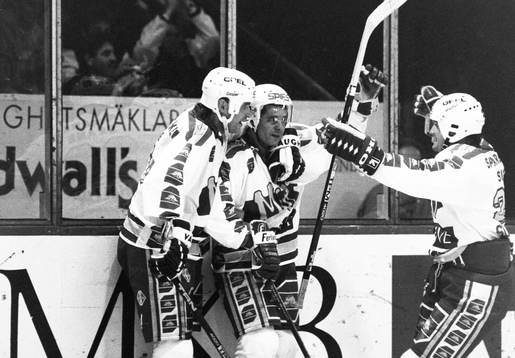 Peter Sundström jublar