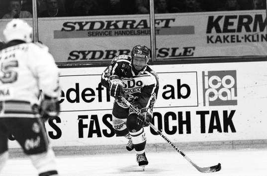 Ulf Ödmark, Modo