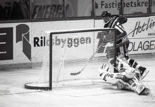 Pauli Järvinen, Luleå rundar malmös målvakt Roger