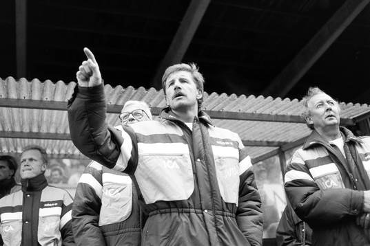Stuart Baxter, tränare i Halmstad och lagledaren Rolf