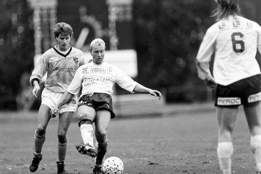 Michael Nikolic, Hässleholm utmanar en bromöllaspelare