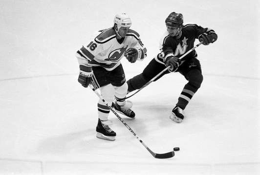 Laurie Boschman, New Jersey