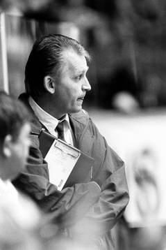 Lennart Åhlberg, tränare i Frölunda