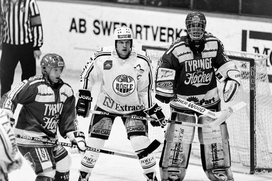 Stefan Nilsson, Rögle bredvid tyringes målvakt Magnus