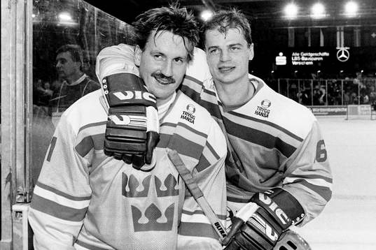 Peter Lindmark, målvakt och Bengt-Åke Gustafsson, Sverige