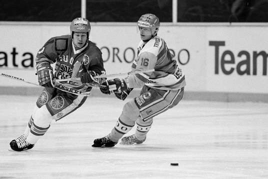 Bengt-Åke Gustafsson, Sverige