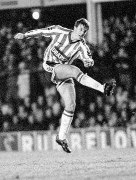 Football, Barclays League Division 1, England 1990-1991,