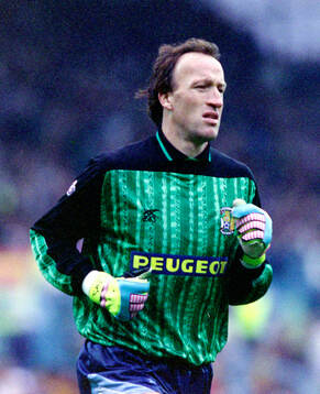 Football, Barclays League Division One, England 1990-1991,