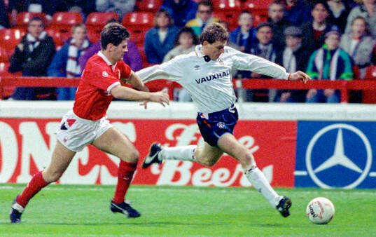 Football, Barclays League Division 1, England 1990-1991,