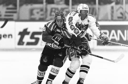 Anders Carlsson, Brynäs till vänster