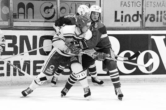 Rikard Persson,Sverige