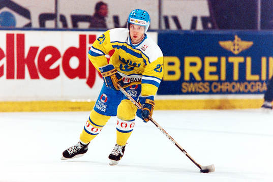 Mikael Johansson, Sverige