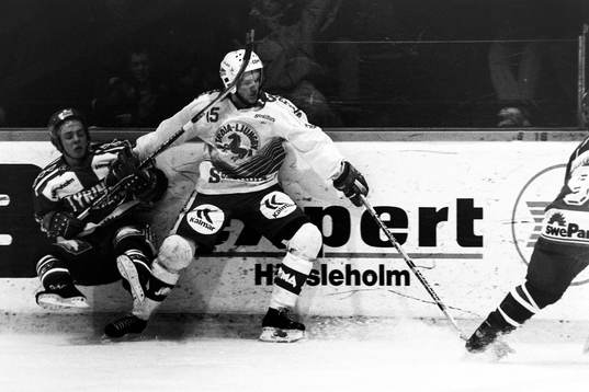 Bengt Johansson, Troja vinner en närkamp