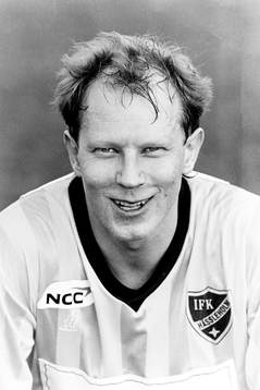 Lars-Olof Persson, Hässleholm