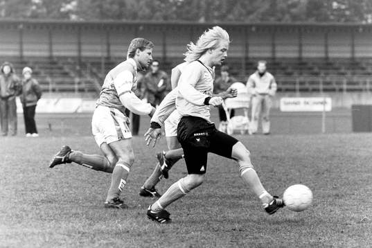 Stefan Lindell, Markaryd i ryggen på Percy Olsson,
