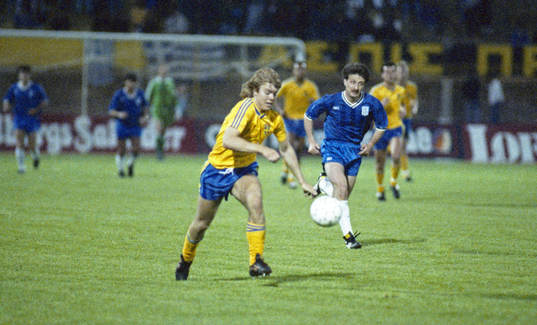 Tomas Brolin, Sverige