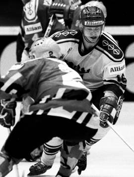 Bengt-Åke Gustafsson, Sverige