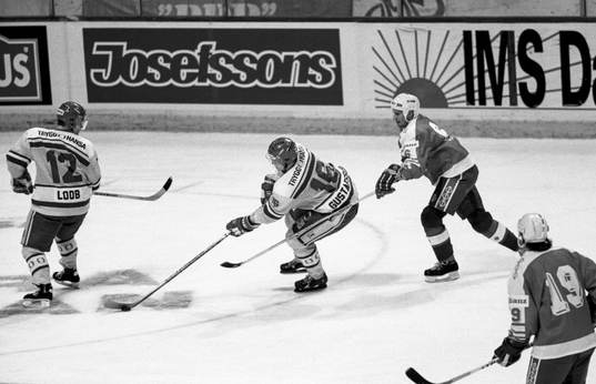 Bengt-Åke Gustafsson och Håkan Loob, Sverige