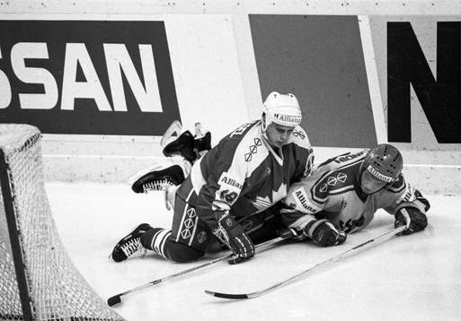 Tuffa närkamper i matchen