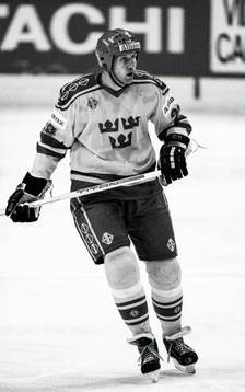 Kjell Samuelsson, Sverige