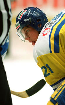 Peter Forsberg, Sverige, i en tekning