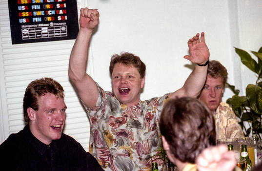 Rolf Ridderwall showar på banketten