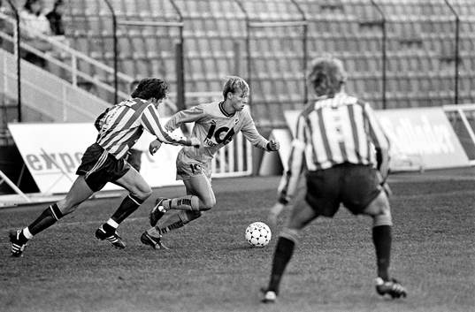 Niclas Alexandersson, Halmstad med bollen