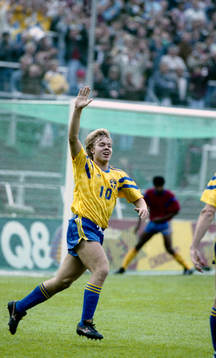 Tomas Brolin, Sverige