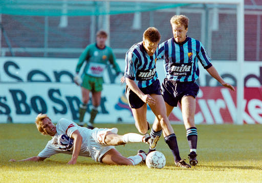 Hans Eklund, Öster glidtacklar